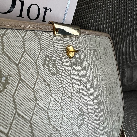 Authentic Dior Vintage Leather and Honeycomb Shoulder Bag - Picture 8 of 17